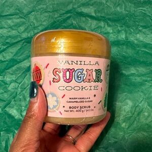 Vanilla Sugar Cookie Body Scrub